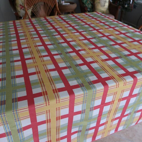 Excellent Large Plaid Food Network Farmhouse Tablecloth 60" x 84" - Picture 3 of 5
